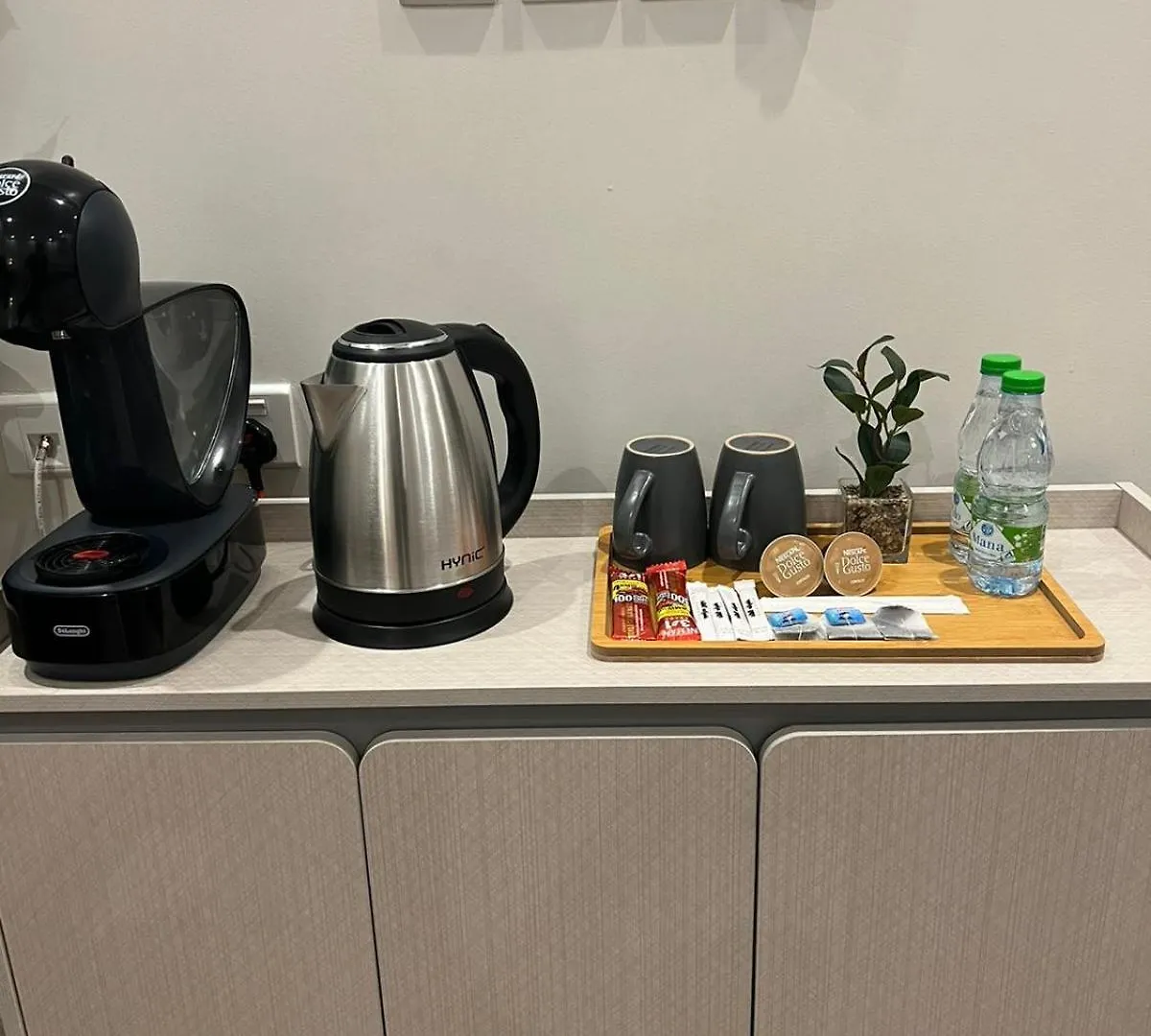 Smart Entry Apartment contacts